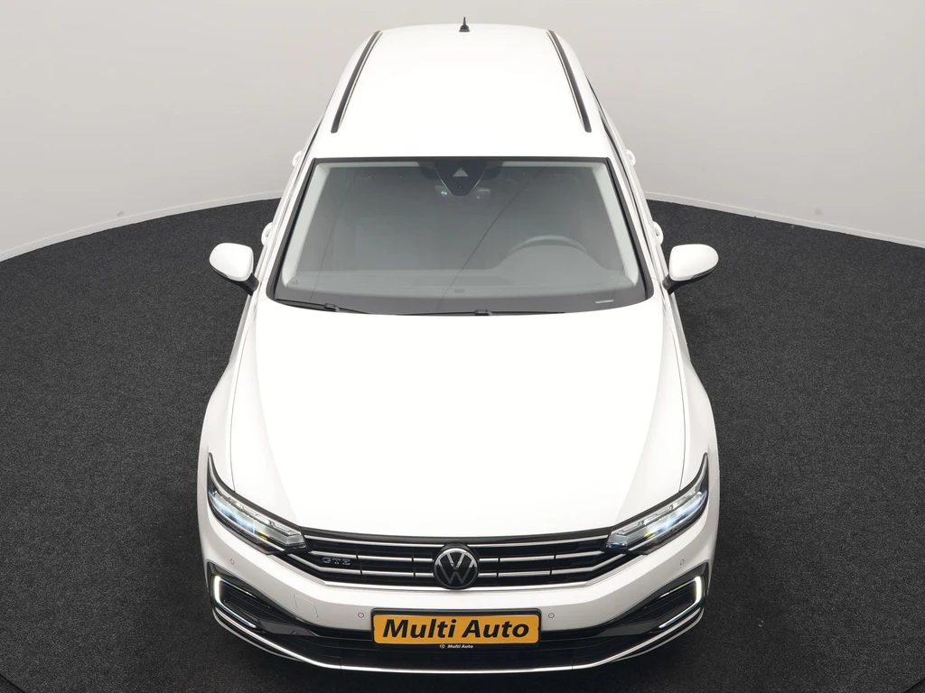 Volkswagen Passat – foto 12