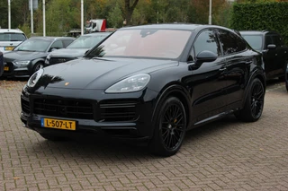 Porsche Cayenne – thumbnail 1
