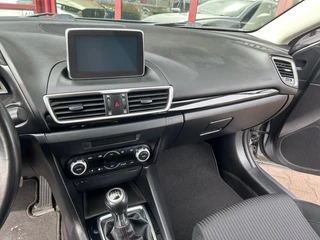 Mazda 3 – thumbnail 15