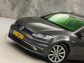 Volkswagen Golf – thumbnail 2