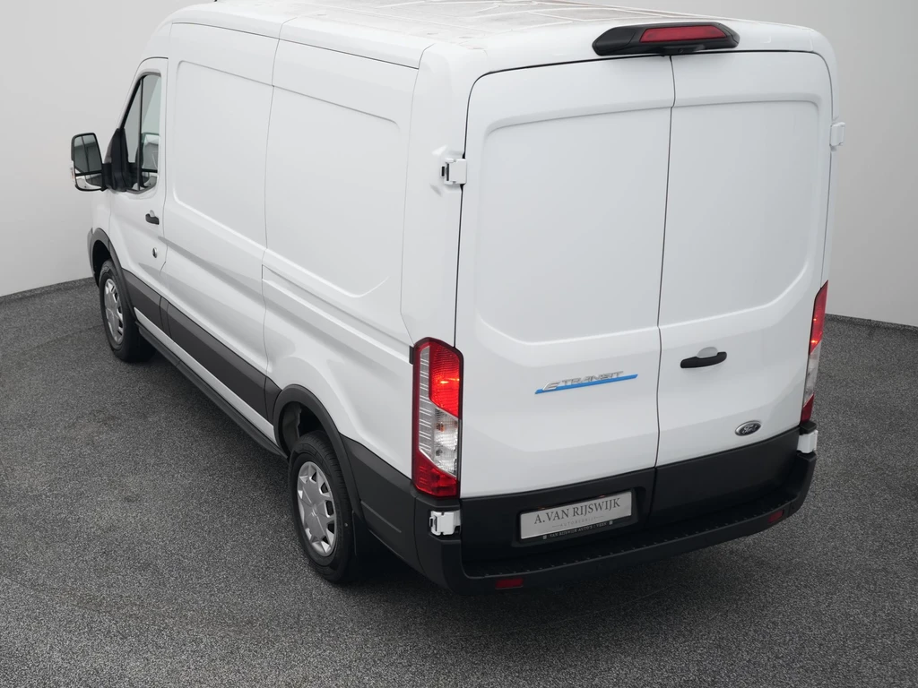Ford E-Transit – foto 8