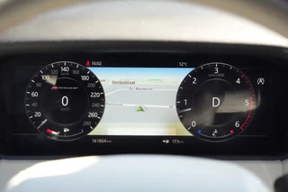 Land Rover Range Rover Velar – thumbnail 19