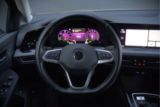 Volkswagen Golf – thumbnail 33