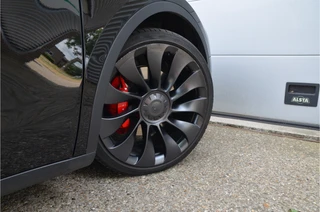 Tesla Model Y – thumbnail 10