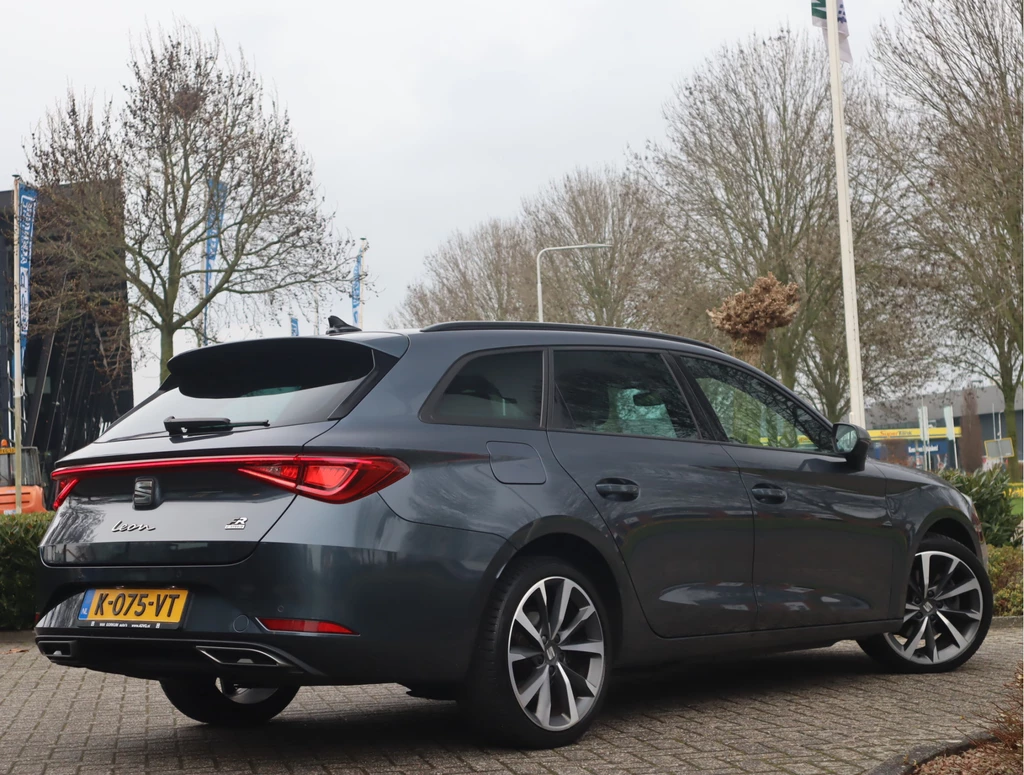 SEAT Leon – foto 6
