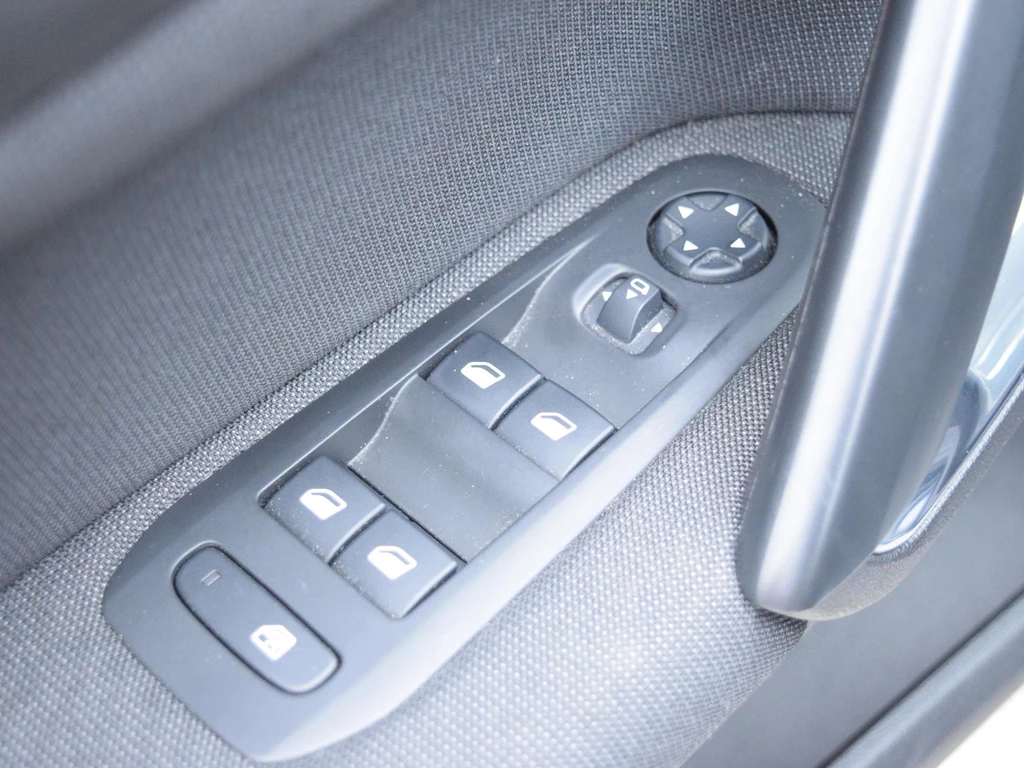 Peugeot 308 – foto 23