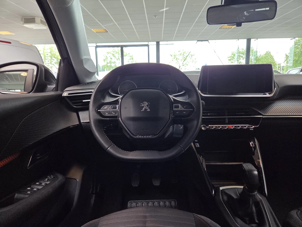 Peugeot 208 – foto 19