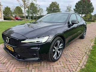 Volvo S60 – thumbnail 1
