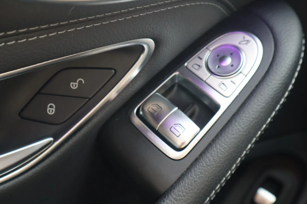 Mercedes-Benz C-Klasse – foto 25