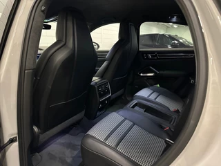 Porsche Cayenne – thumbnail 22