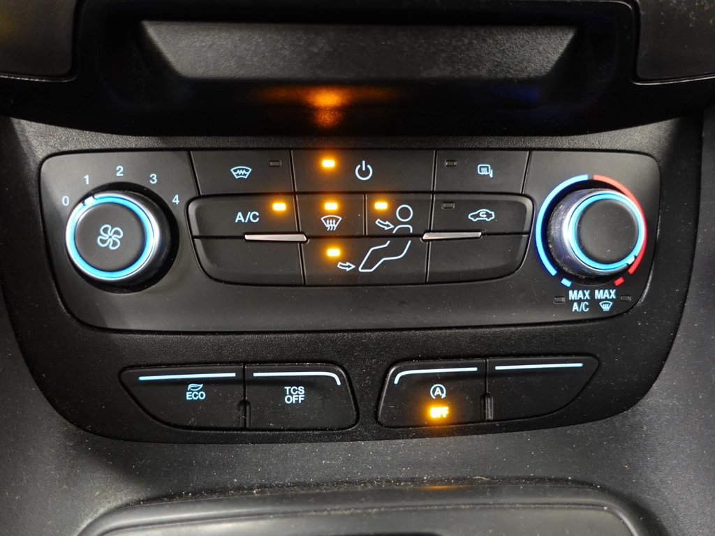 Ford Transit Connect – foto 28