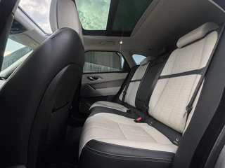 Land Rover Range Rover Velar – thumbnail 25