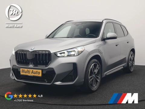 BMW X1 xDrive30e M Sport PHEV 326pk Dealer O.H | Trekhaak Af Fabriek | Adaptive Cruise | Head Up | Harman / Kardon | 360 Camera | Alcantara Sportstoelen Massage & Memory | Adaptive Onderstel | Widescreen Navi | Stoelen & Stuur Verwarmd | Blis | Keyless | Apple Carplay | Pilot Assist | Virtual | DAB | 19"L.M | Plug In Hybrid |
