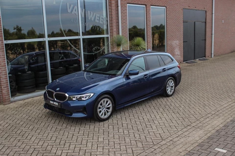 BMW 3-serie Touring 318i G21 Corporate Executive | 1e eigenaar | inc BTW | Leer | 360camera | Sportstuur | 17 inch | DAB | Bluetooth | Cruise control | Climate