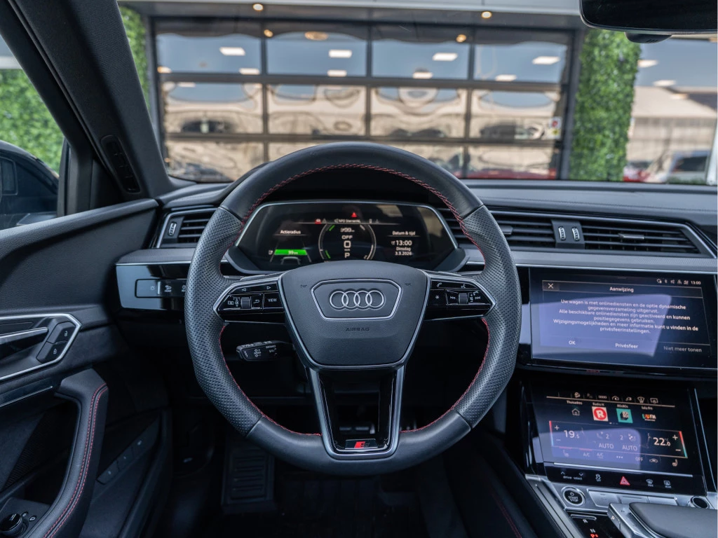 Audi Q8 Sportback e-tron – foto 38