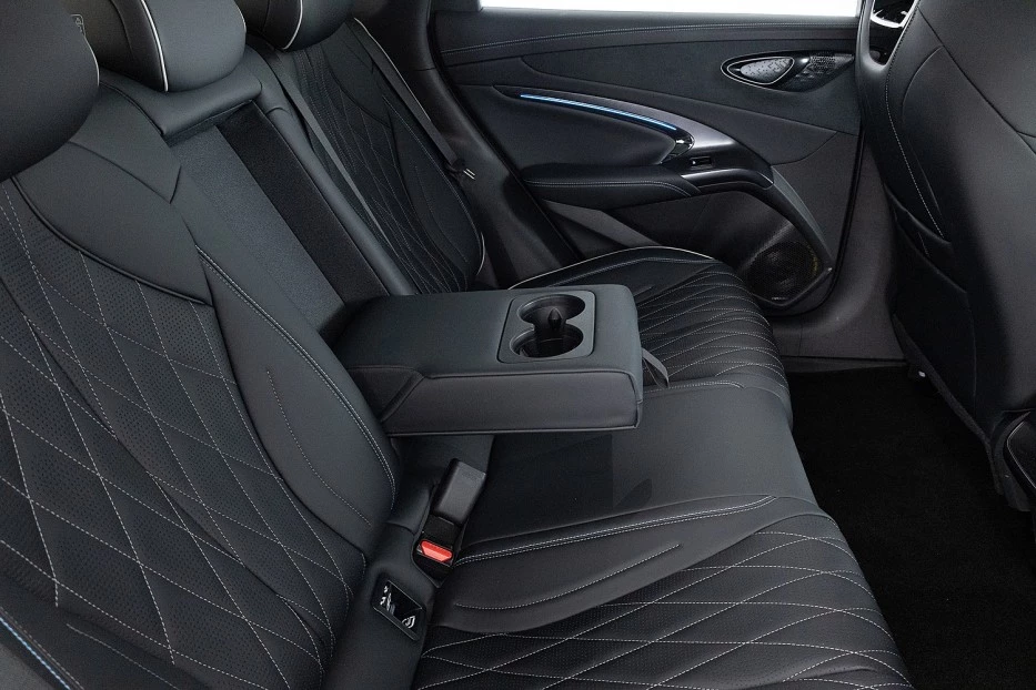 BYD SEAL – foto 24
