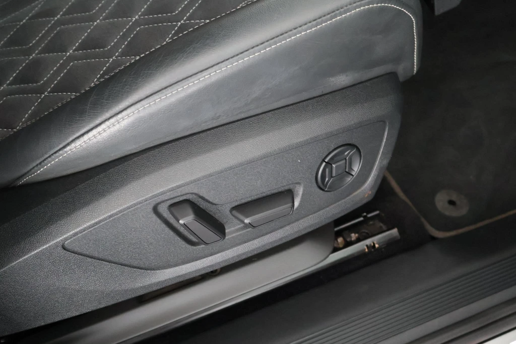Audi Q4 Sportback e-tron – foto 9