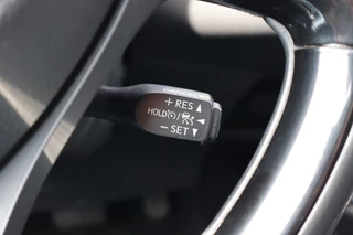 Toyota C-HR – thumbnail 16
