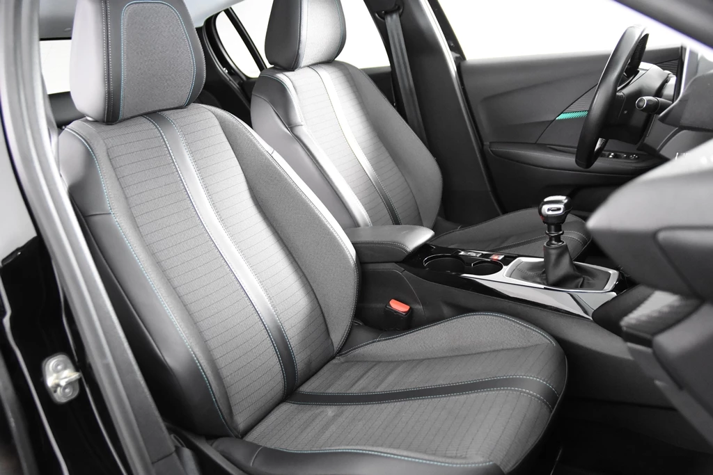 Peugeot 208 – foto 16