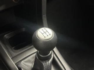 Suzuki Swift – thumbnail 27