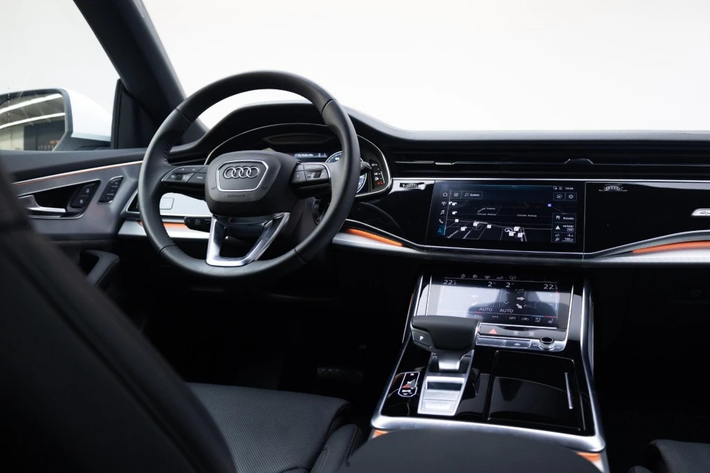 Audi Q8 – foto 16