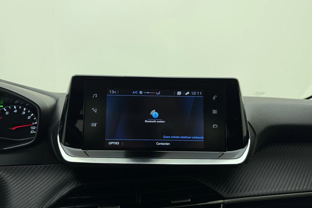 Peugeot 208 – foto 24
