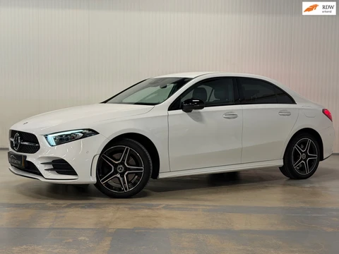 Mercedes-Benz A-klasse 250 e AMG Line | NIGHT | 360 CAMERA | BURMESTER | ACC