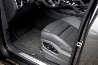Porsche Cayenne – thumbnail 26
