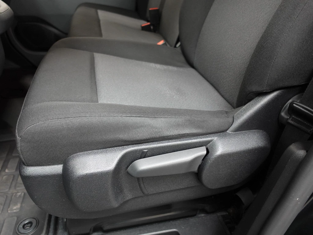Opel Vivaro – foto 17