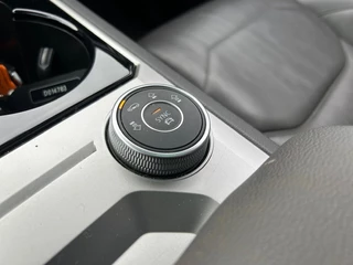 Volkswagen Touareg – thumbnail 25