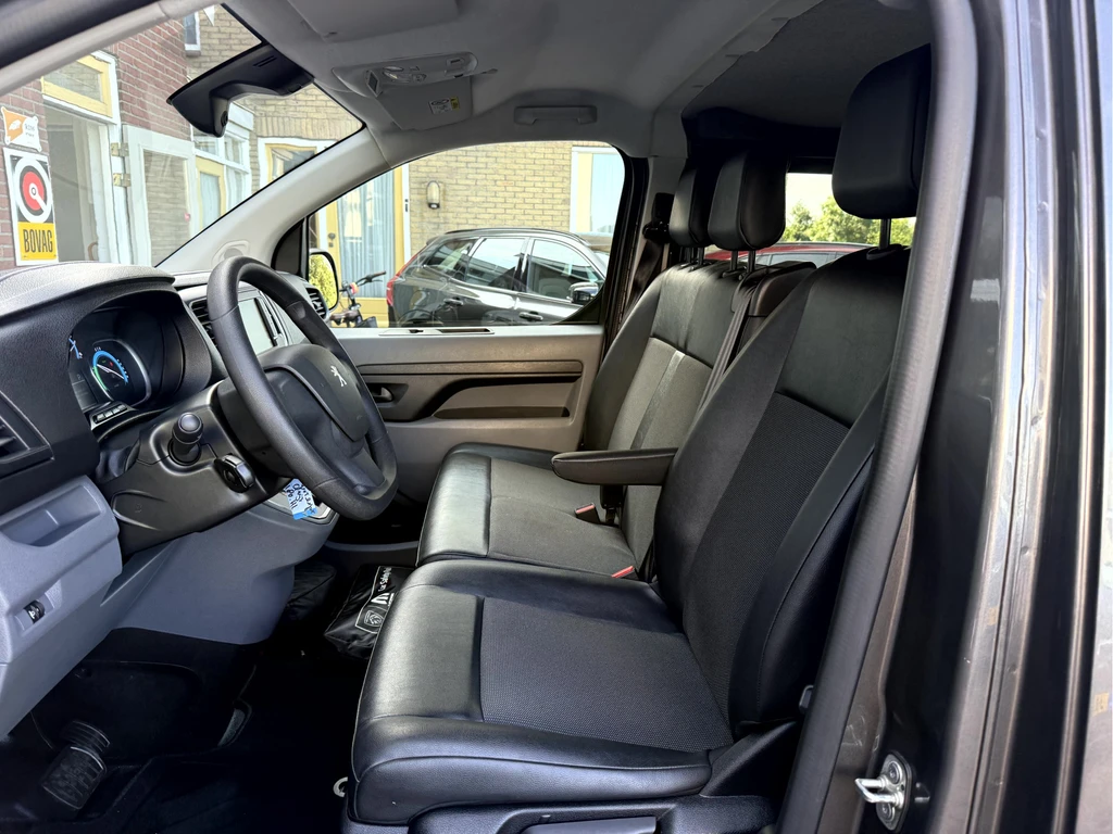 Peugeot e-Expert – foto 8