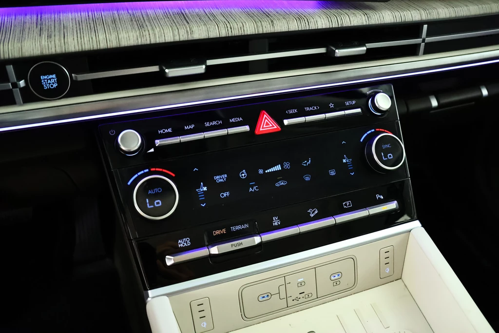 Hyundai Santa Fe – foto 28
