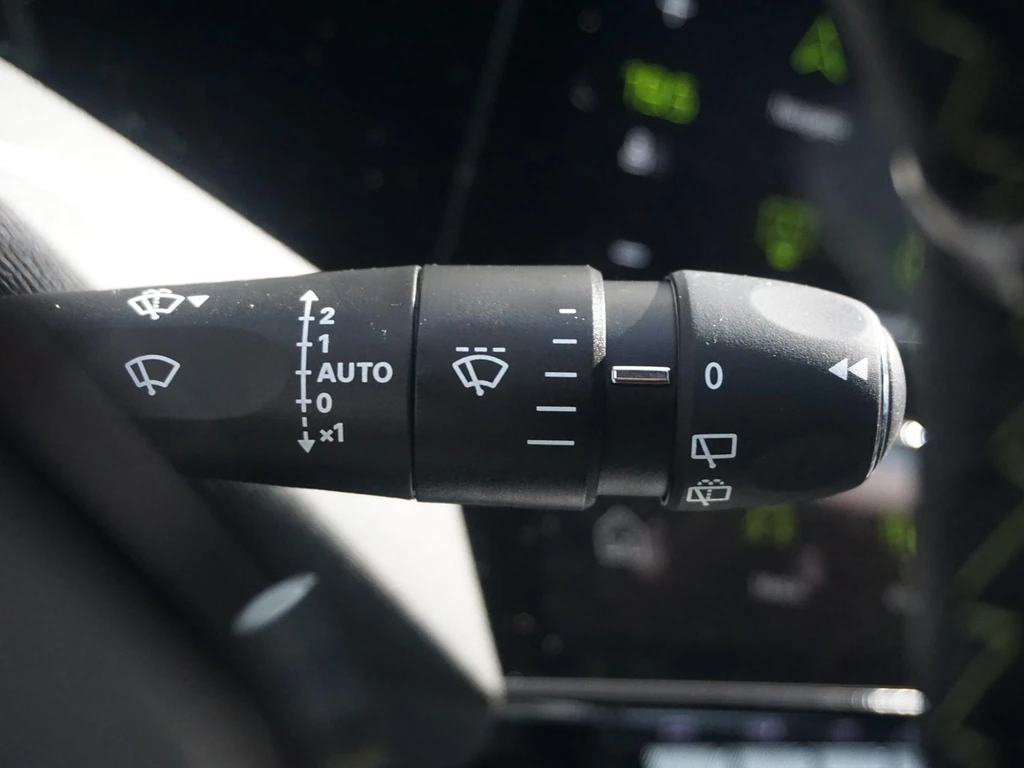 Peugeot e-308 – foto 21