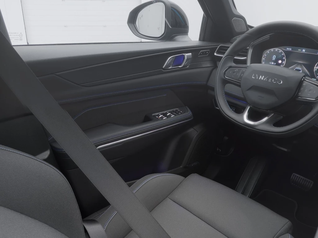 Lynk & Co 01 – foto 25