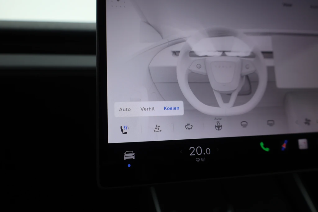 Tesla Model Y – foto 21