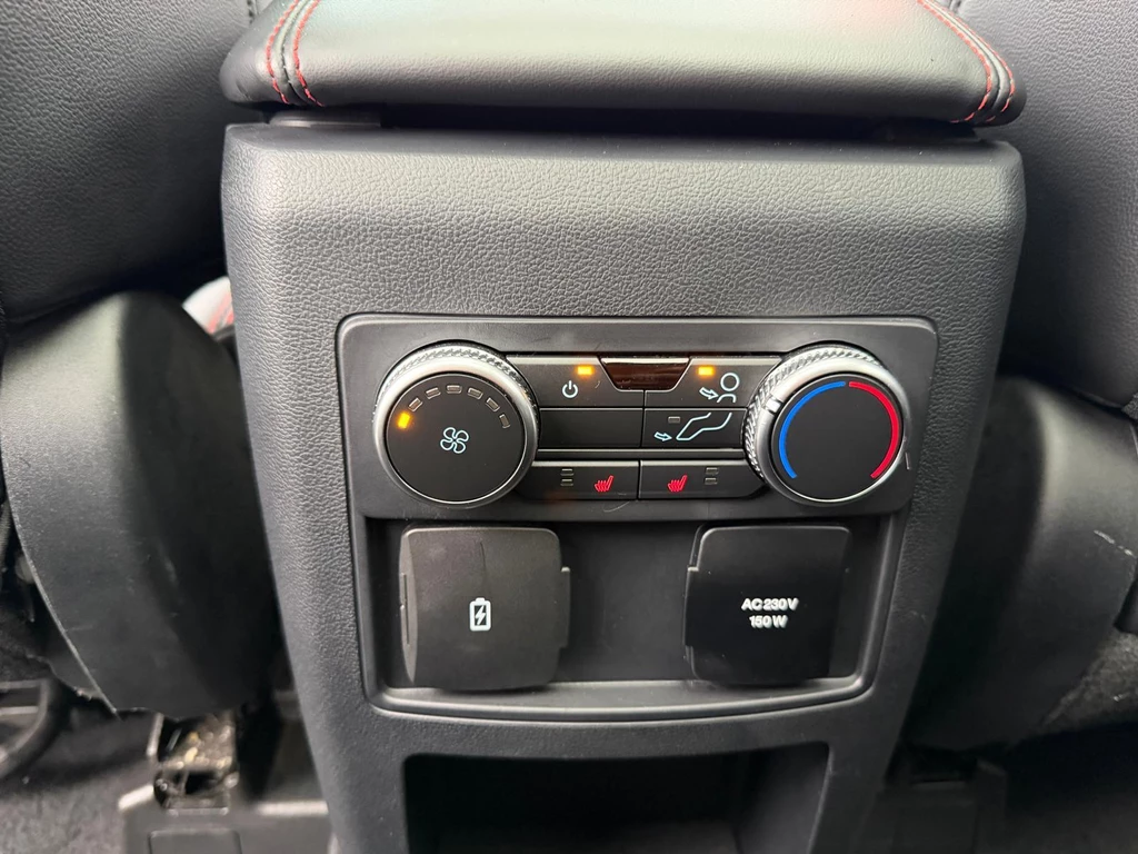 Ford Explorer – foto 23
