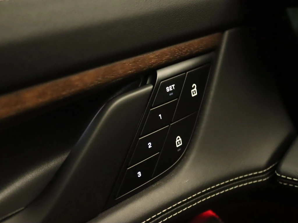 Porsche Taycan – foto 30