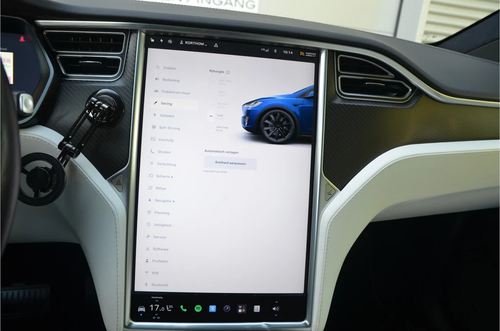Tesla Model X – foto 24
