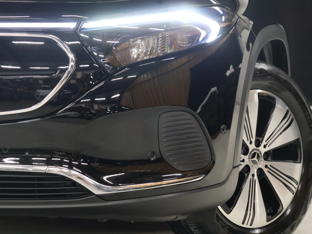Mercedes-Benz EQA – foto 6