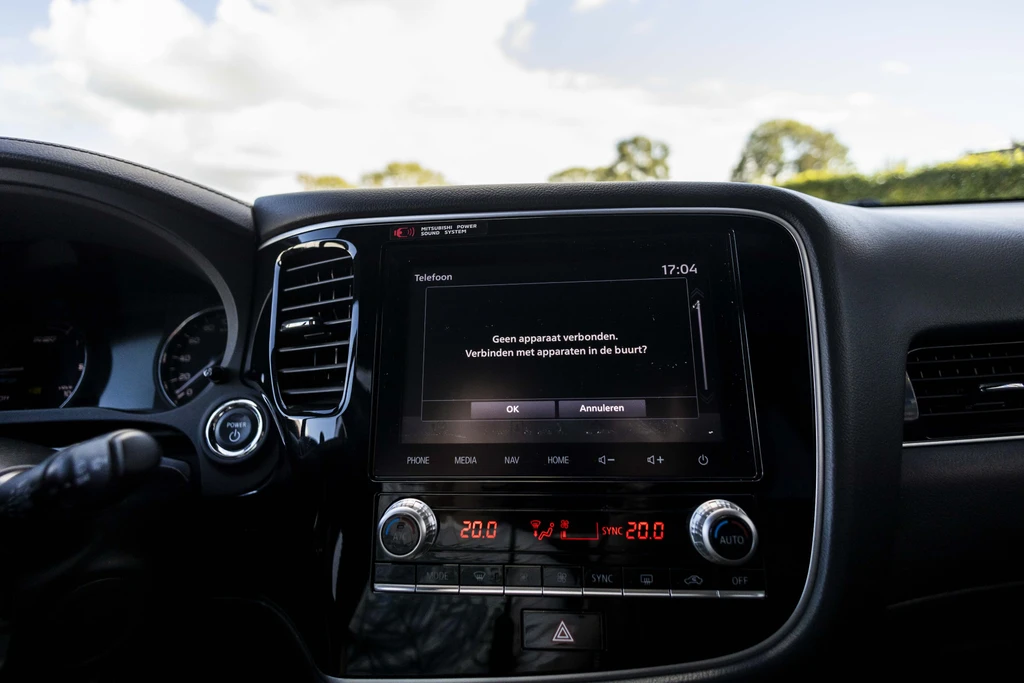 Mitsubishi Outlander – foto 30