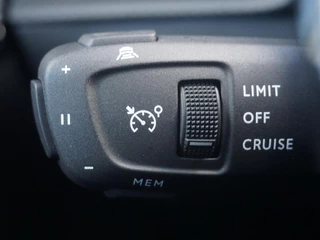 Peugeot 208 – thumbnail 19