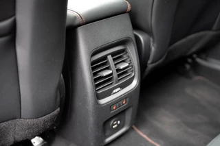 Ford Kuga – thumbnail 15