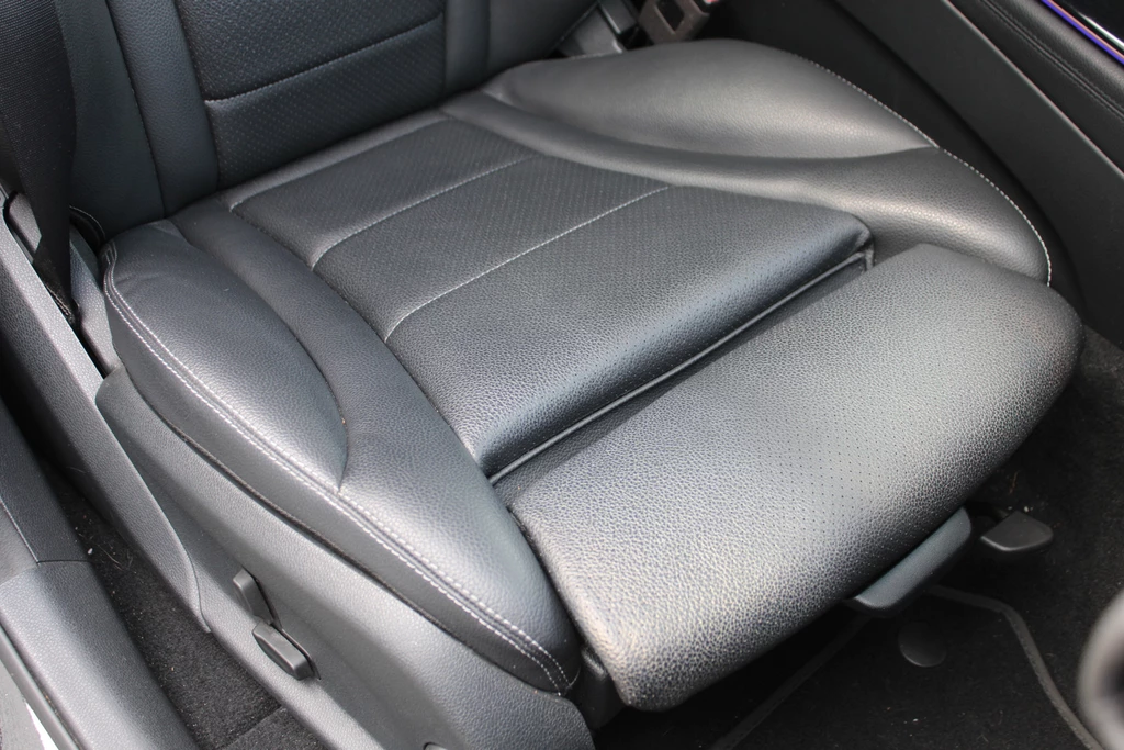 Mercedes-Benz EQC – foto 18