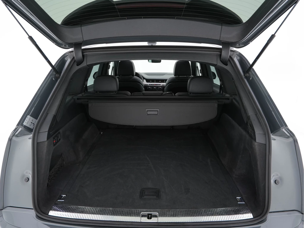 Audi SQ7 – foto 11