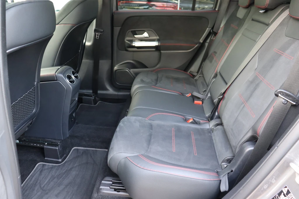 Mercedes-Benz GLB – foto 11