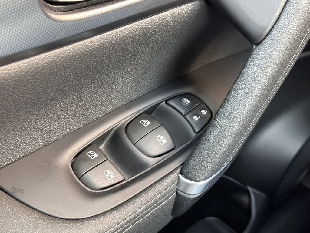 Nissan QASHQAI – foto 24