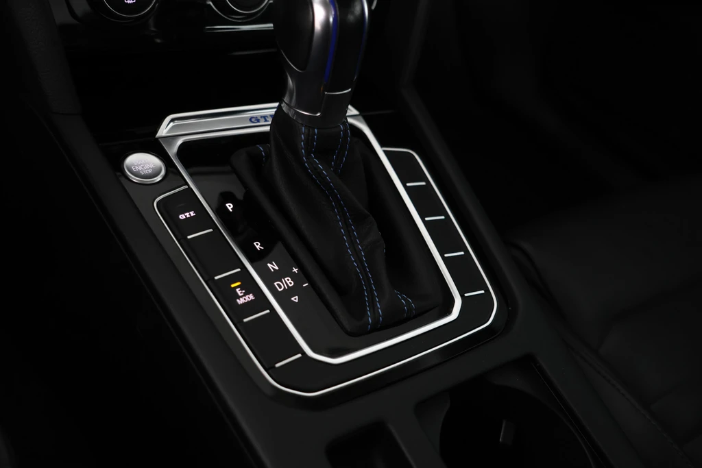 Volkswagen Passat – foto 9