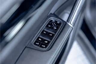 Porsche Cayenne – thumbnail 26