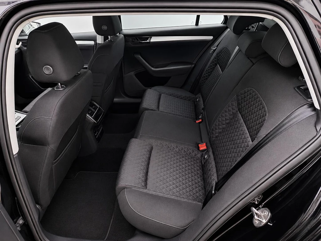 Škoda Superb – foto 6