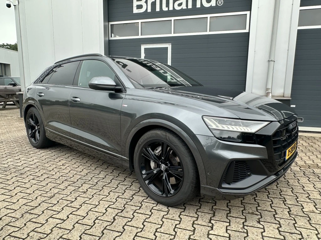 Audi Q8 – foto 5